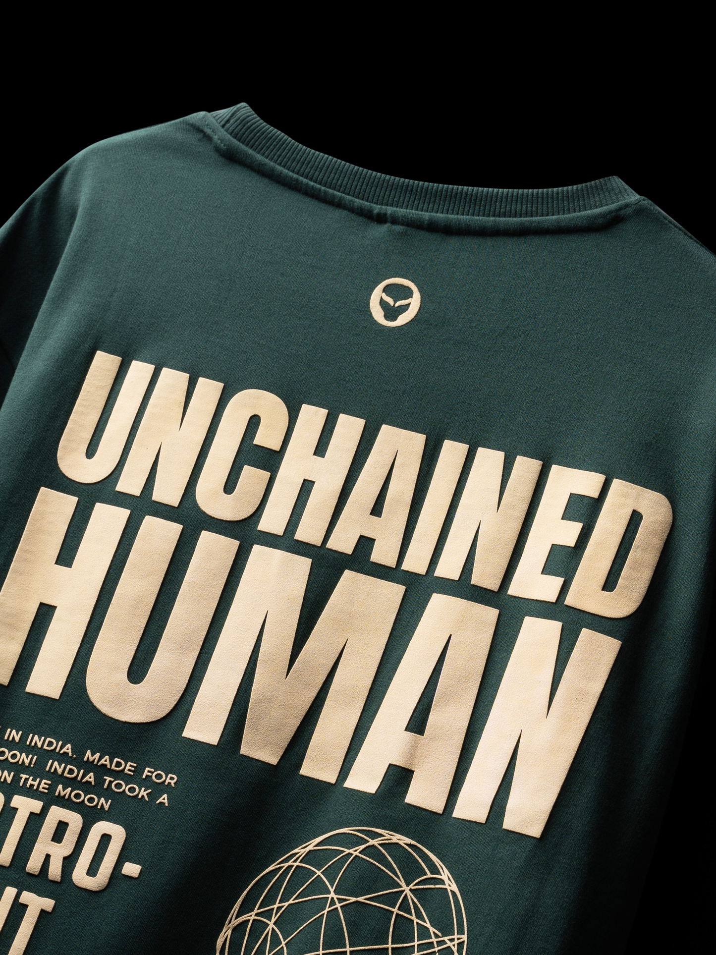 UNCHAINED Green Oversized T-Shirt