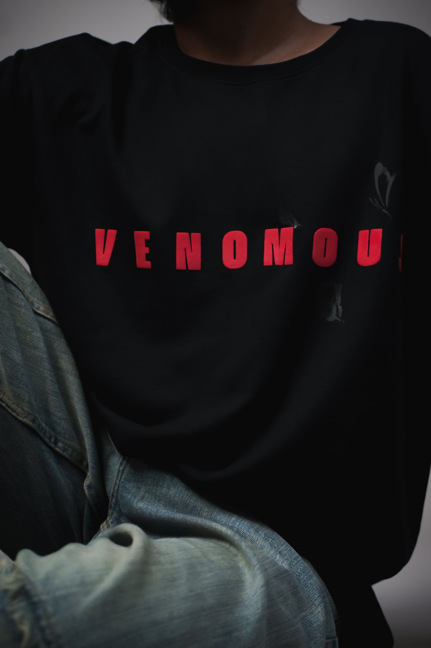 VENOMOUS Black Oversized T-Shirt